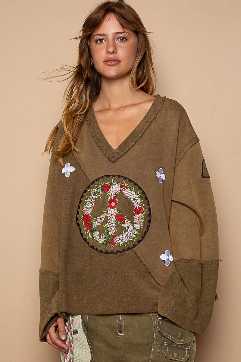 V neck long sleeve peace embroidery back ruffle top