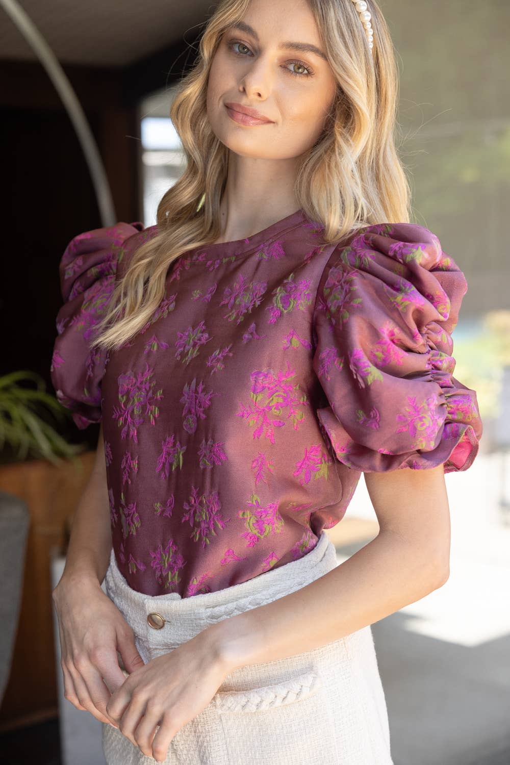 Pink Floral Ruched Sleeve Jaquard Top