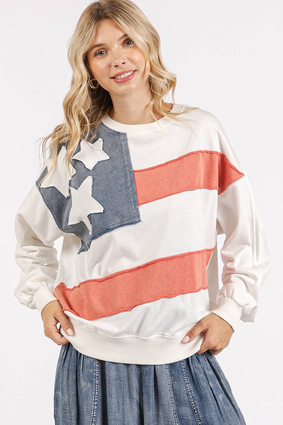 AMERICAN FLAG USA PATCH MINERAL WASH PULLOVER TOP