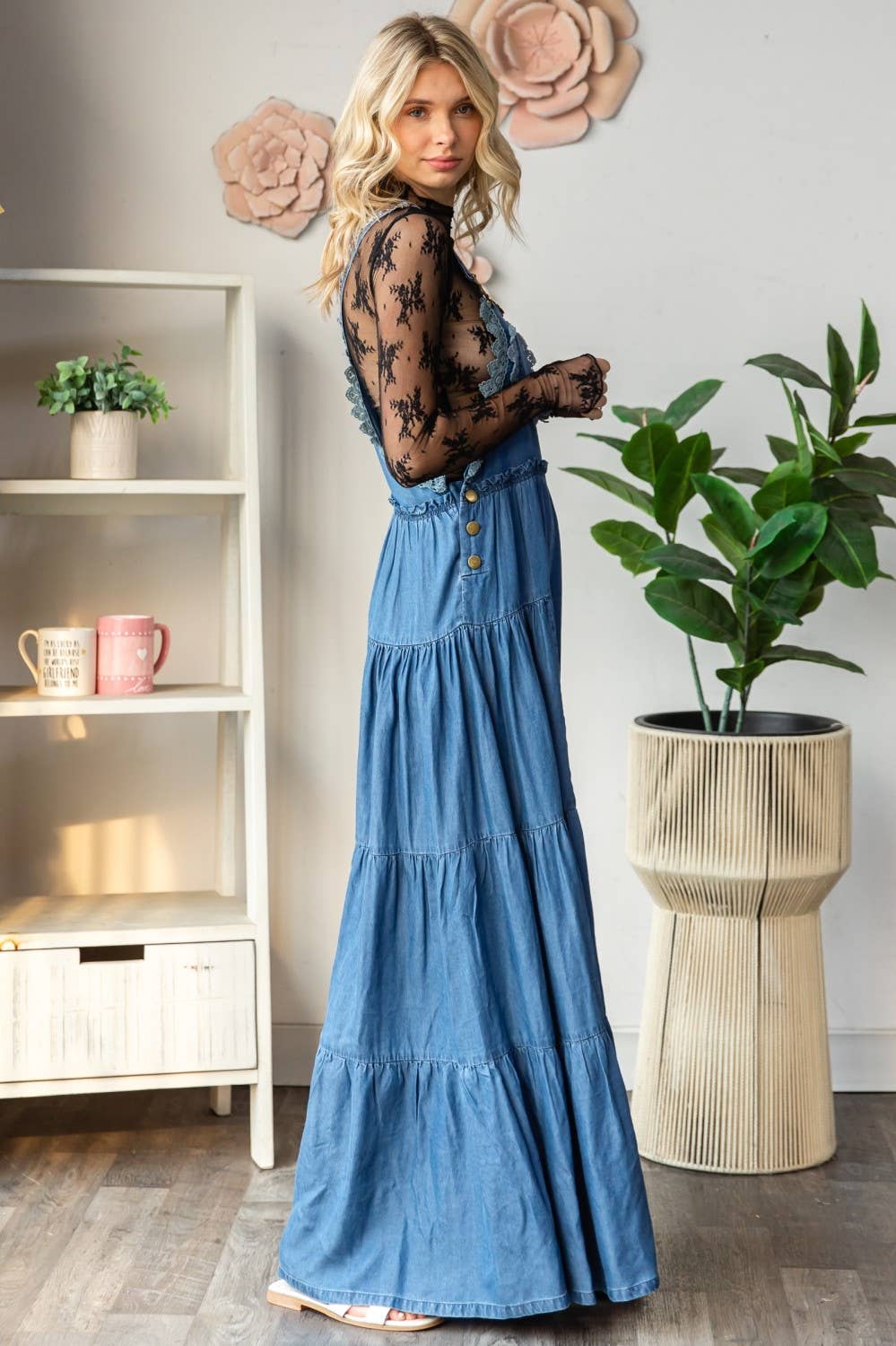 Tencel washed Embroidered Strap Flowy overalls